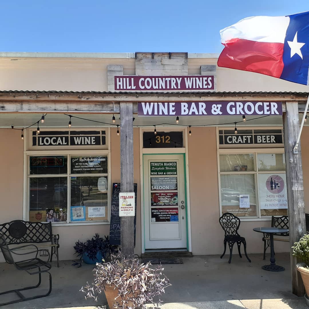 Tenuta Bianco Bar - Blanco, TX